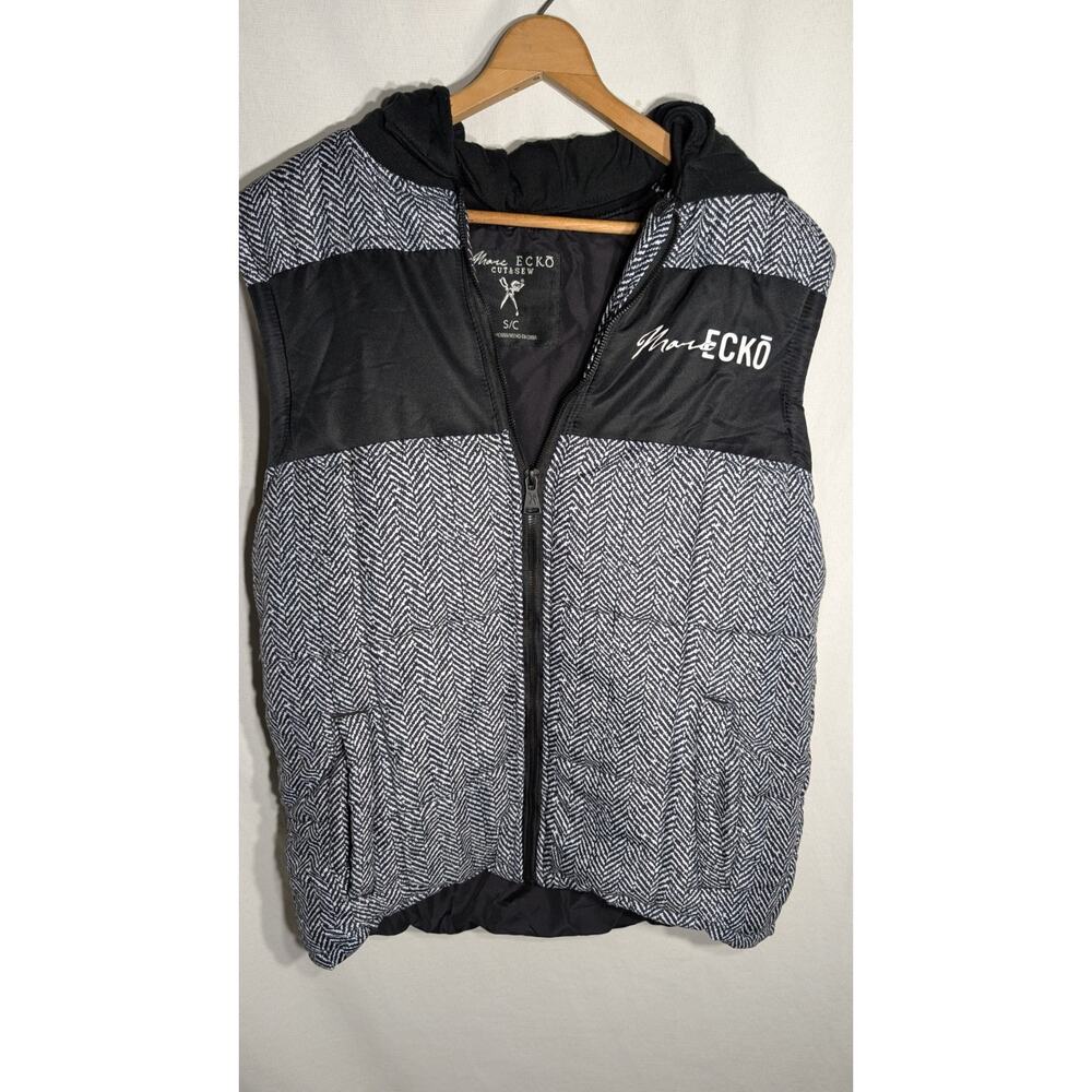 Marc Ecko Cut & Sew Men's‎ Black White Hooded Quilted Vest Sz Small Street Wear